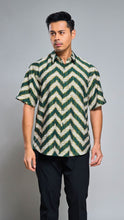 Load image into Gallery viewer, Batik Shirts Green Wave
