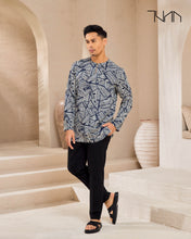 Load image into Gallery viewer, RADEN - Blue Black
