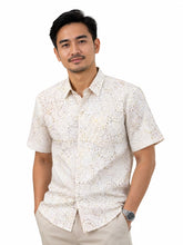 Load image into Gallery viewer, Batik Shirts Exclusive Beige
