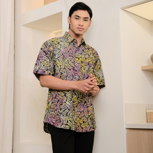 Load image into Gallery viewer, Batik Shirts Exclusive Kemuning
