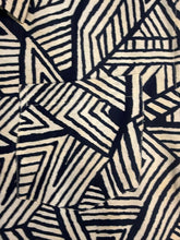 Load image into Gallery viewer, Batik Shirts Linen Raden Navy Champagne
